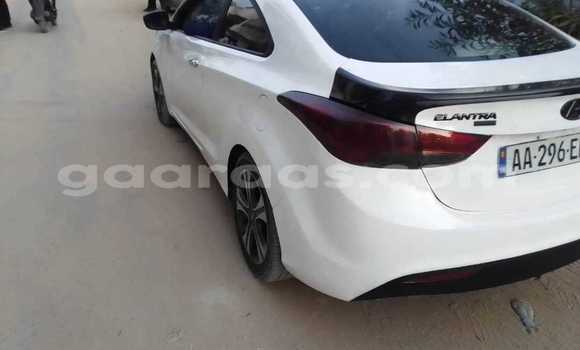 Acheter Occasion Voiture Hyundai Elantra Blanc à Dagana, Saint-Louis Acheter Occasion Voiture Hyundai Elantra Blanc à Dagana, Saint-Louis