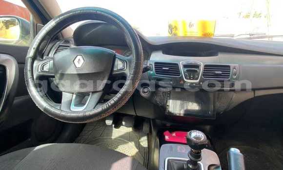 Acheter Occasion Voiture Renault Laguna Blanc à Dakar, Dakar Acheter Occasion Voiture Renault Laguna Blanc à Dakar, Dakar