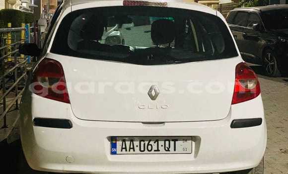 Acheter Occasion Voiture Renault Clio Blanc à Dakar, Dakar Acheter Occasion Voiture Renault Clio Blanc à Dakar, Dakar