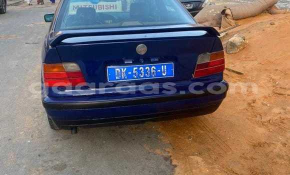 Acheter Occasion Voiture BMW E9 Bleu à Dahra, Louga Acheter Occasion Voiture BMW E9 Bleu à Dahra, Louga