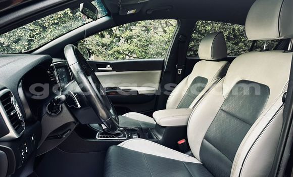 Acheter Occasion Voiture Kia Sportage Noir à Dakar, Dakar Acheter Occasion Voiture Kia Sportage Noir à Dakar, Dakar