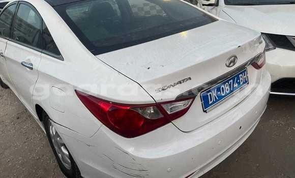 Acheter Occasion Voiture Hyundai Sonata Blanc à Dakar, Dakar Acheter Occasion Voiture Hyundai Sonata Blanc à Dakar, Dakar