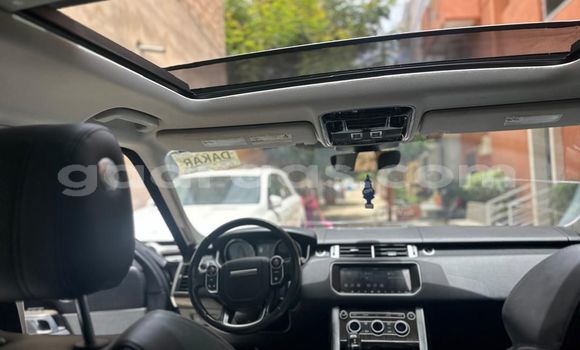 Dieundeu Occasion Range Rover Range Rover Silver Auto in Dakar in Dakar Dieundeu Occasion Range Rover Range Rover Silver Auto in Dakar in Dakar