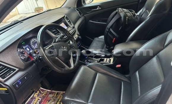 Dieundeu Occasion Hyundai Tucson White Auto in Dakar in Dakar Dieundeu Occasion Hyundai Tucson White Auto in Dakar in Dakar