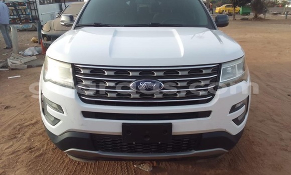 Acheter Occasion Voiture Ford Explorer Blanc à Dakar, Dakar