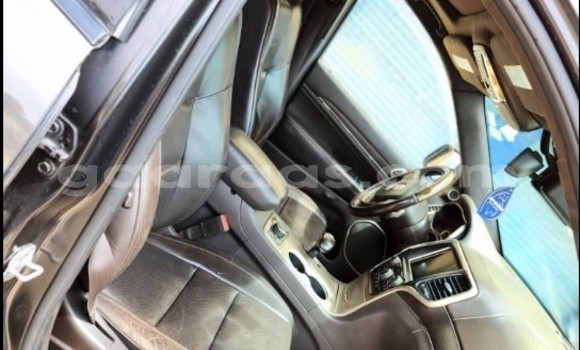 Dieundeu Occasion Jeep Grand Cherokee Silver Auto in Dakar in Dakar Dieundeu Occasion Jeep Grand Cherokee Silver Auto in Dakar in Dakar