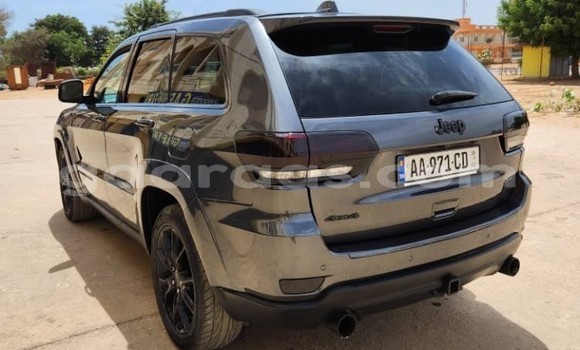 Dieundeu Occasion Jeep Grand Cherokee Silver Auto in Dakar in Dakar Dieundeu Occasion Jeep Grand Cherokee Silver Auto in Dakar in Dakar