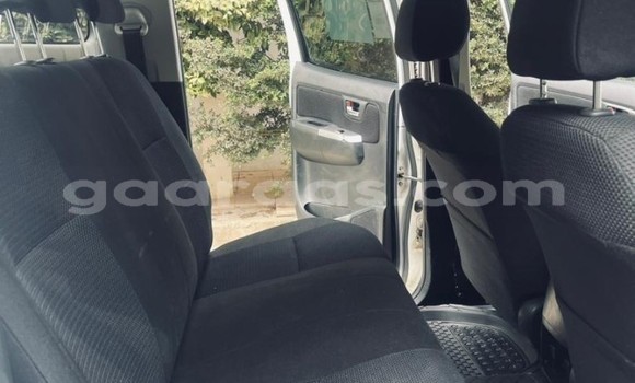 Buy Used Toyota Hilux White Car in Dakar in Dakar Buy Used Toyota Hilux White Car in Dakar in Dakar