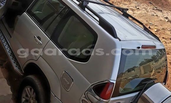 Dieundeu Occasion Toyota Land Cruiser Prado Silver Auto in Dakar in Dakar Dieundeu Occasion Toyota Land Cruiser Prado Silver Auto in Dakar in Dakar