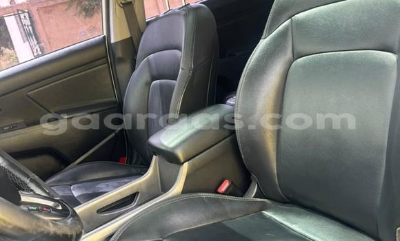 Buy Used Kia Sportage White Car in Dakar in Dakar Buy Used Kia Sportage White Car in Dakar in Dakar