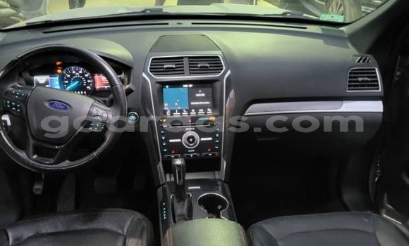 Buy Used Ford Explorer Silver Car in Dakar in Dakar Buy Used Ford Explorer Silver Car in Dakar in Dakar