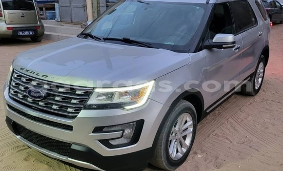 Buy Used Ford Explorer Silver Car in Dakar in Dakar Buy Used Ford Explorer Silver Car in Dakar in Dakar