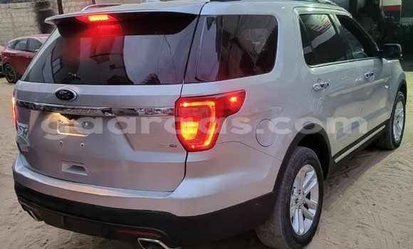 Buy Used Ford Explorer Silver Car in Dakar in Dakar Buy Used Ford Explorer Silver Car in Dakar in Dakar