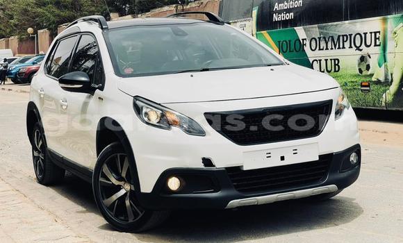 Acheter Import Voiture Peugeot 2008 Blanc à Dakar, Dakar Acheter Import Voiture Peugeot 2008 Blanc à Dakar, Dakar