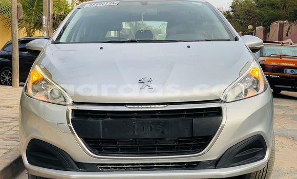 Acheter Import Voiture Peugeot 208 Gris à Dakar, Dakar Acheter Import Voiture Peugeot 208 Gris à Dakar, Dakar