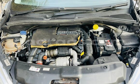 Acheter Import Voiture Peugeot 208 Gris à Dakar, Dakar Acheter Import Voiture Peugeot 208 Gris à Dakar, Dakar