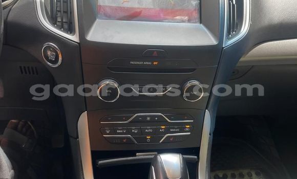 Acheter Occasion Voiture Ford Edge Rouge à Dakar, Dakar Acheter Occasion Voiture Ford Edge Rouge à Dakar, Dakar