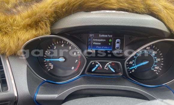 Dieundeu Occasion Ford Escape Silver Auto in Dakar in Dakar