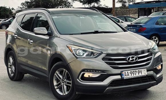 Acheter Occasion Voiture Hyundai Santa Fe Gris à Dakar, Dakar Acheter Occasion Voiture Hyundai Santa Fe Gris à Dakar, Dakar