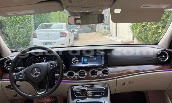 Acheter Occasion Voiture Mercedes‒Benz E–Class Gris à Dakar, Dakar Acheter Occasion Voiture Mercedes‒Benz E–Class Gris à Dakar, Dakar