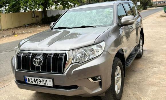 Buy Used Toyota Prado Silver Car in Dakar in Dakar