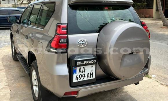 Buy Used Toyota Prado Silver Car in Dakar in Dakar Buy Used Toyota Prado Silver Car in Dakar in Dakar