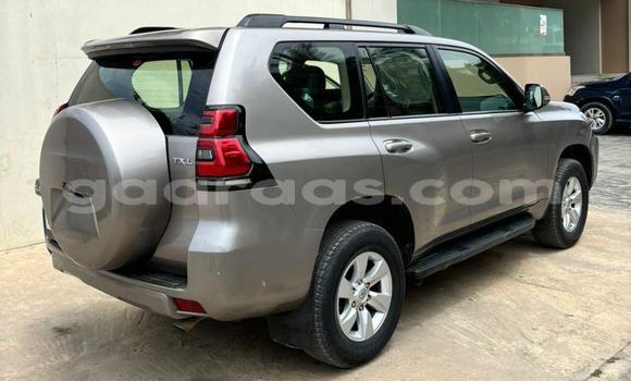 Buy Used Toyota Prado Silver Car in Dakar in Dakar Buy Used Toyota Prado Silver Car in Dakar in Dakar