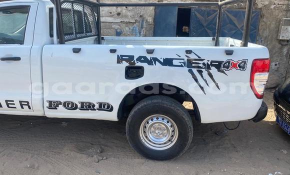 Buy Used Ford Ranger White Car in Dakar in Dakar