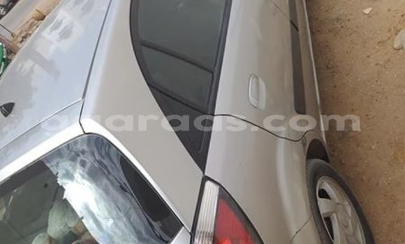 Acheter Occasion Voiture Kia Rio Gris à Dakar, Dakar Acheter Occasion Voiture Kia Rio Gris à Dakar, Dakar