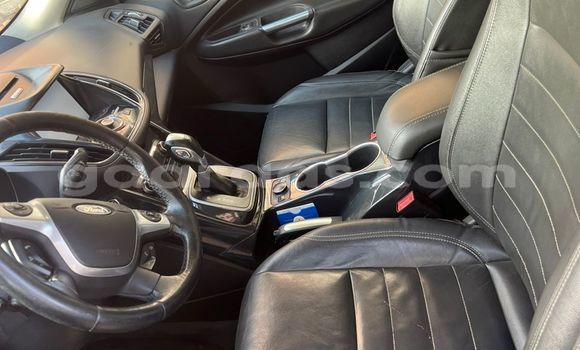 Dieundeu Occasion Ford Escape Black Auto in Dakar in Dakar Dieundeu Occasion Ford Escape Black Auto in Dakar in Dakar