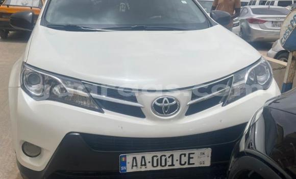 Acheter Occasion Voiture Toyota RAV4 Blanc à Dakar, Dakar