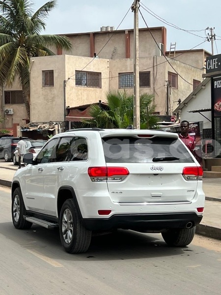 Big with watermark jeep grand cherokee dakar dakar 20181