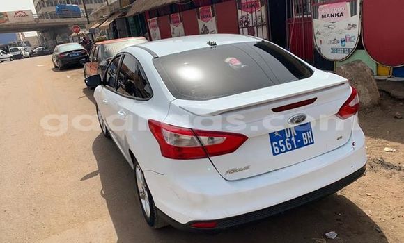Acheter Occasion Voiture Ford Focus Blanc à Dakar, Dakar Acheter Occasion Voiture Ford Focus Blanc à Dakar, Dakar