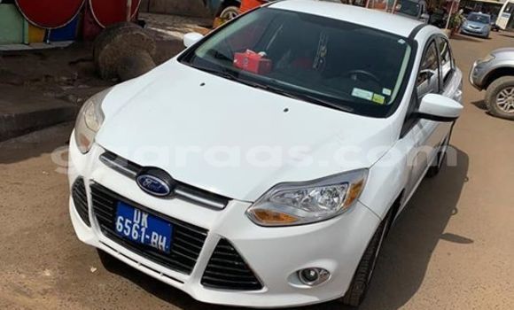 Acheter Occasion Voiture Ford Focus Blanc à Dakar, Dakar Acheter Occasion Voiture Ford Focus Blanc à Dakar, Dakar