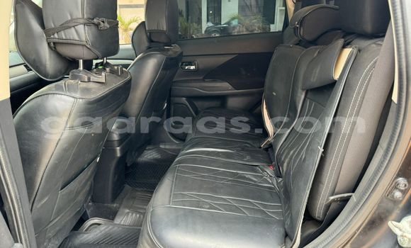 Acheter Occasion Voiture Mitsubishi Outlander Noir à Dakar, Dakar Acheter Occasion Voiture Mitsubishi Outlander Noir à Dakar, Dakar