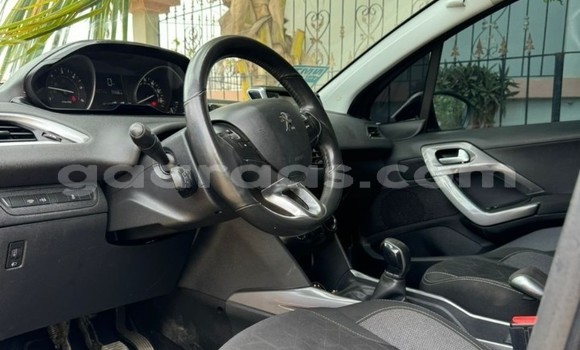 Dieundeu Occasion Peugeot 2008 Silver Auto in Dakar in Dakar Dieundeu Occasion Peugeot 2008 Silver Auto in Dakar in Dakar