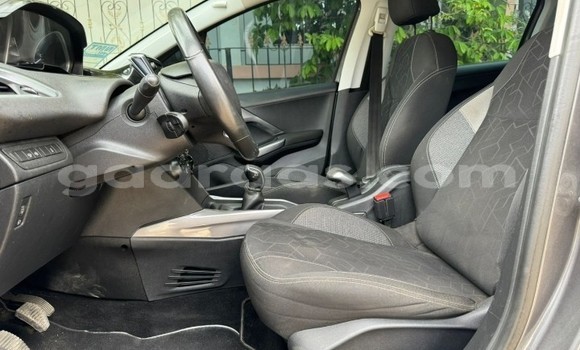 Dieundeu Occasion Peugeot 2008 Silver Auto in Dakar in Dakar Dieundeu Occasion Peugeot 2008 Silver Auto in Dakar in Dakar