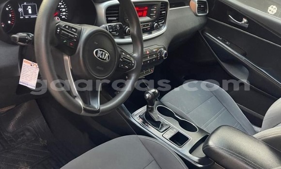 Buy Used Kia Sorento White Car in Dakar in Dakar Buy Used Kia Sorento White Car in Dakar in Dakar
