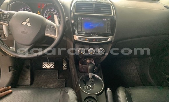 Acheter Occasion Voiture Mitsubishi Outlander Gris à Dakar, Dakar Acheter Occasion Voiture Mitsubishi Outlander Gris à Dakar, Dakar