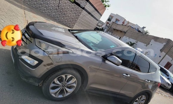 Buy Used Hyundai Santa Fe Silver Car in Dakar in Dakar Buy Used Hyundai Santa Fe Silver Car in Dakar in Dakar