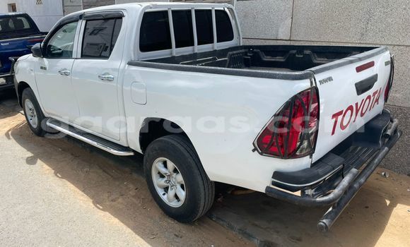 Acheter Occasion Voiture Toyota Hilux Blanc à Dakar, Dakar Acheter Occasion Voiture Toyota Hilux Blanc à Dakar, Dakar