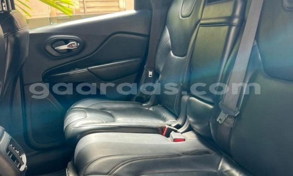 Acheter Occasion Voiture Jeep Cherokee Gris à Dakar, Dakar Acheter Occasion Voiture Jeep Cherokee Gris à Dakar, Dakar