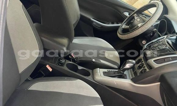 Acheter Occasion Voiture Ford Focus Bleu à Dakar, Dakar Acheter Occasion Voiture Ford Focus Bleu à Dakar, Dakar