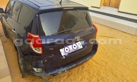 Acheter Occasion Voiture Toyota RAV4 Noir à Dakar, Dakar Acheter Occasion Voiture Toyota RAV4 Noir à Dakar, Dakar