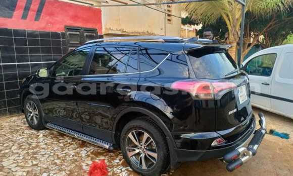 Acheter Occasion Voiture Toyota RAV4 Noir à Dakar, Dakar Acheter Occasion Voiture Toyota RAV4 Noir à Dakar, Dakar