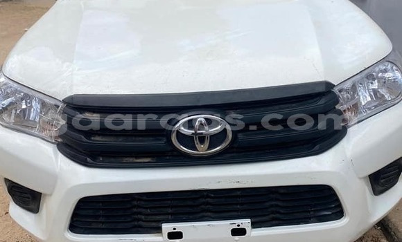Dieundeu Occasion Toyota Hilux White Auto in Dakar in Dakar Dieundeu Occasion Toyota Hilux White Auto in Dakar in Dakar