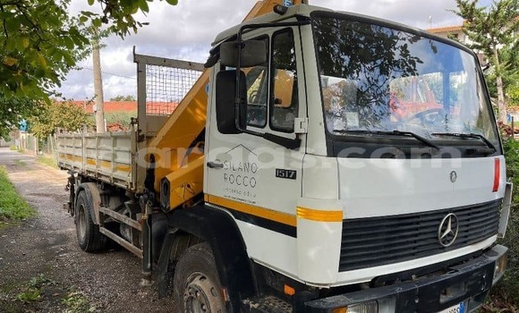 Acheter Occasion Utilitaire Mercedes‒Benz 1213 Blanc à Dakar, Dakar