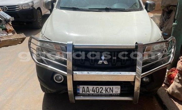 Dieundeu Occasion Mitsubishi Lancer White Auto in Dakar in Dakar Dieundeu Occasion Mitsubishi Lancer White Auto in Dakar in Dakar