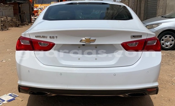 Acheter Import Voiture Chevrolet Malibu Blanc à Dakar, Dakar