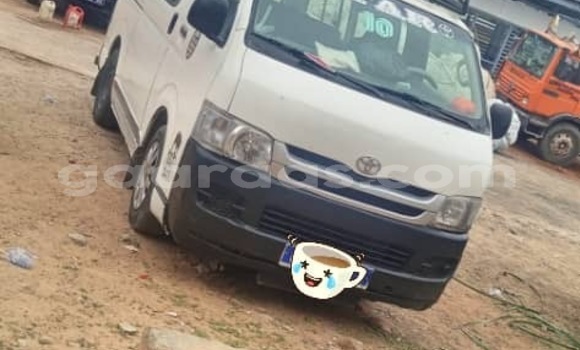 Acheter Occasion Voiture Toyota Hiace Blanc à Dakar, Dakar Acheter Occasion Voiture Toyota Hiace Blanc à Dakar, Dakar